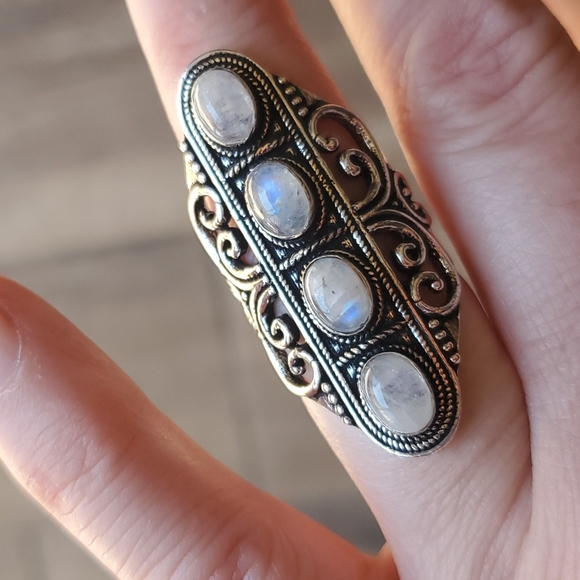 New Rainbow Moonstone 925 Silver Statement Ring. - Picture 2 of 8